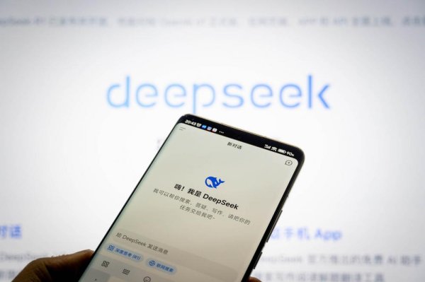 天成创亿 AI搜索的“回答位”，正被广告涌入